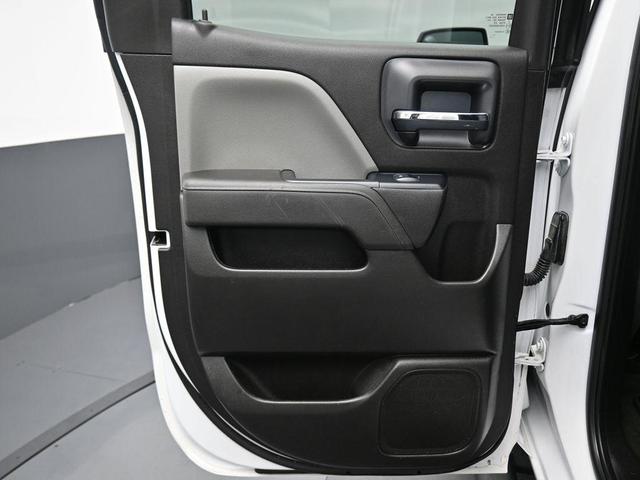 Photo of 2018 Summit White GMC Sierra 2500