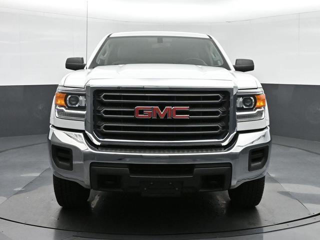 Photo of 2018 Summit White GMC Sierra 2500