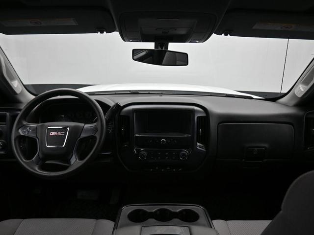 Photo of 2018 Summit White GMC Sierra 2500