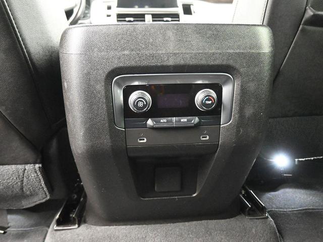 Photo of 2021 Empire Beige Metallic Chevrolet Tahoe