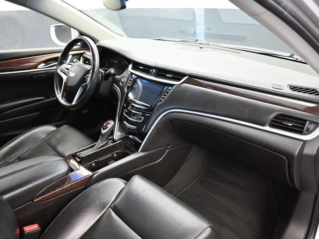 Photo of 2017 Radiant Silver Metallic Cadillac XTS
