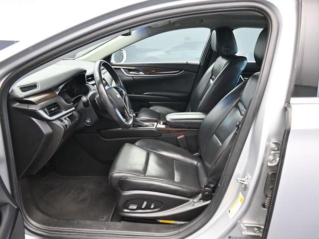 Photo of 2017 Radiant Silver Metallic Cadillac XTS