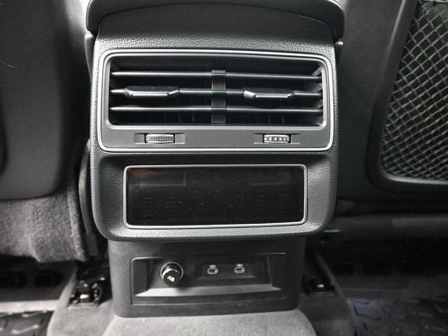 Photo of 2022 Silver Metallic Audi Q7