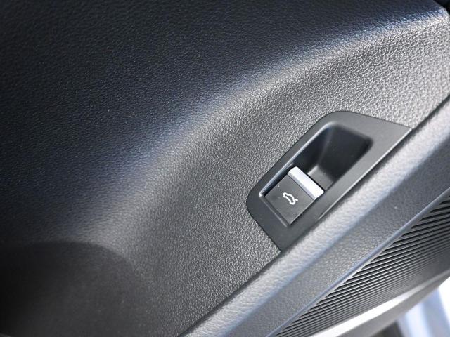 Photo of 2022 Silver Metallic Audi Q7