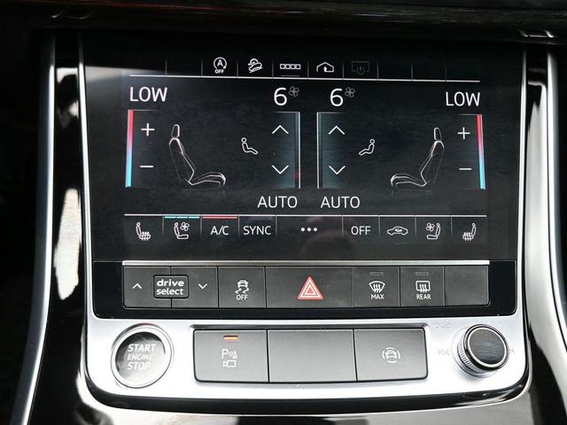 Photo of 2022 Silver Metallic Audi Q7