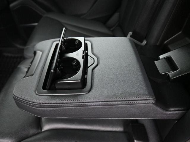 Photo of 2022 Silver Metallic Audi Q7