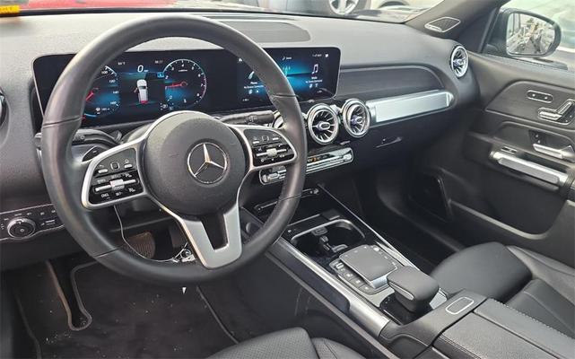 Photo of 2021 Black Mercedes-Benz GLB 250