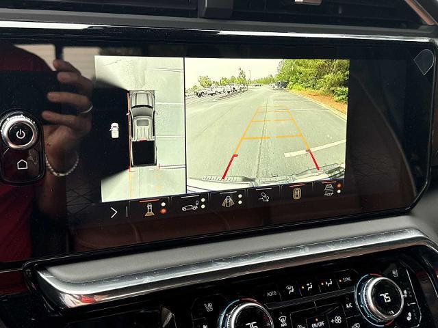 Photo of 2025 Onyx Black GMC Sierra 1500