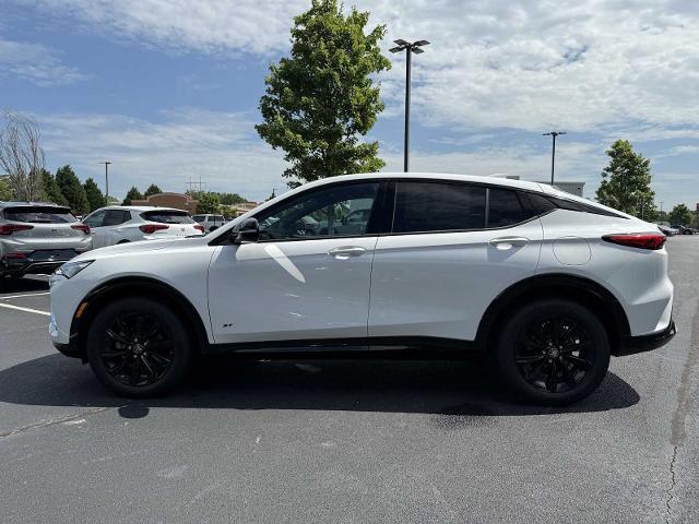 Photo of 2025 Summit White Buick Envista