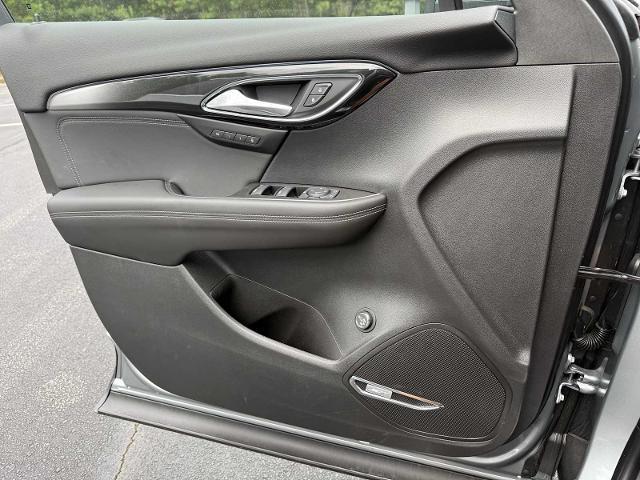 Photo of 2025 Moonstone Gray Metallic Buick Envision