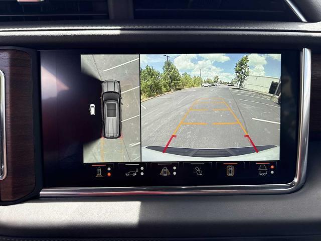Photo of 2023 White Frost Tricoat GMC Yukon