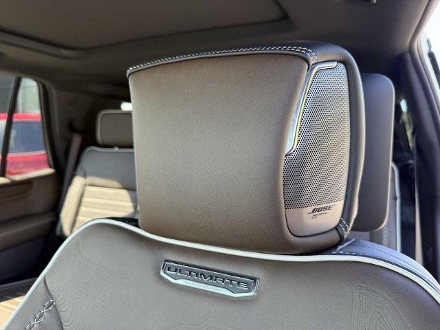 Photo of 2025 White Frost Tricoat GMC Yukon