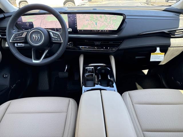 Photo of 2025 Summit White Buick Envision