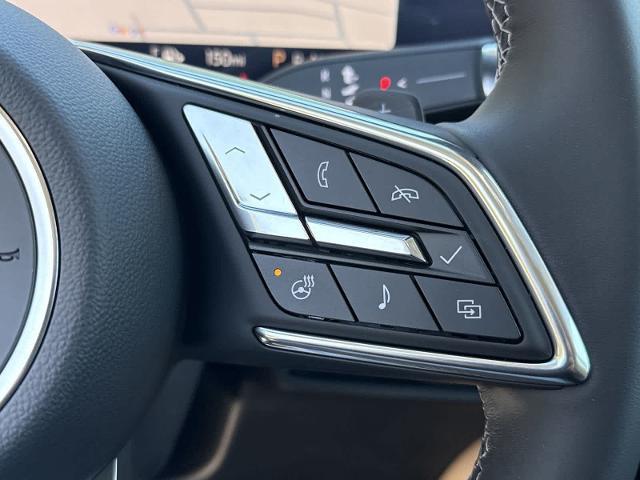 Photo of 2025 Summit White Buick Envision