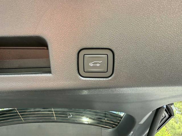 Photo of 2025 Moonstone Gray Metallic Buick Enclave