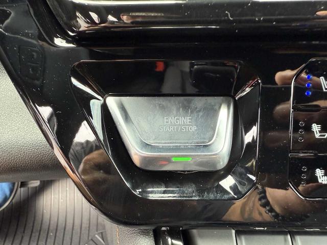 Photo of 2025 Sterling Metallic GMC Sierra 2500