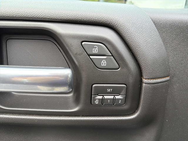 Photo of 2019 Dark Sky Metallic GMC Sierra 1500