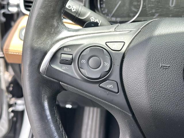 Photo of 2019 Quicksilver Metallic Buick LaCrosse