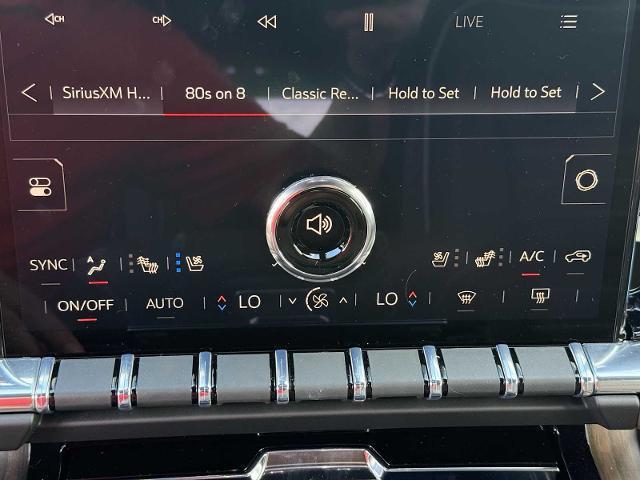 Photo of 2025 White Frost Tricoat GMC Yukon