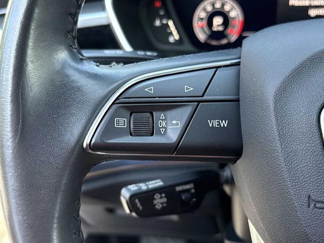 Photo of 2020 White Audi Q3