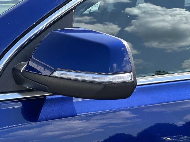 Photo of 2023 Ultra Blue Metallic GMC Acadia