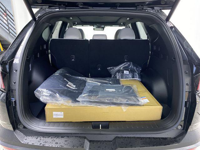 Photo of 2025 Phantom Black Hyundai TUCSON