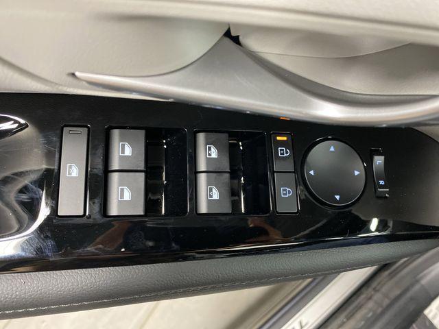 Photo of 2025 Titanium Gray Hyundai TUCSON Hybrid