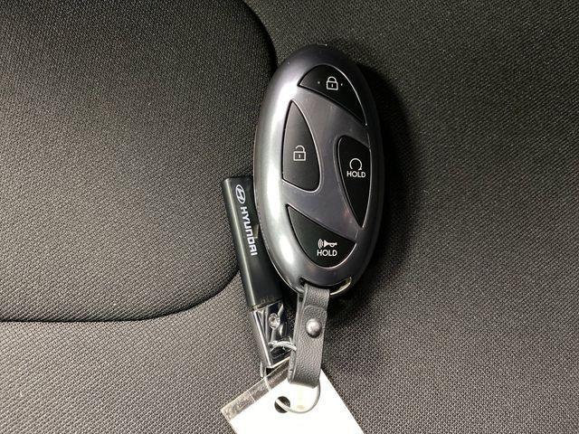 Photo of 2025 Serenity White Hyundai ELANTRA