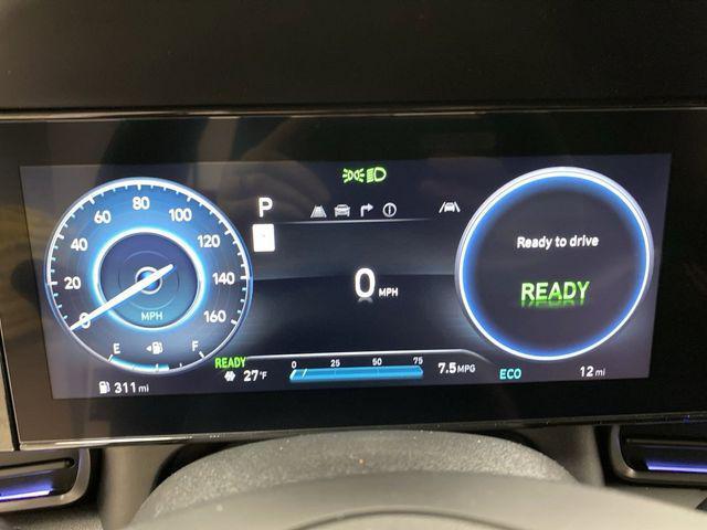 Photo of 2025 Serenity White Hyundai ELANTRA
