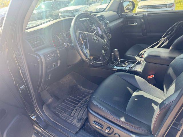 Photo of 2015 Attitude Black Metallic Toyota 4Runner