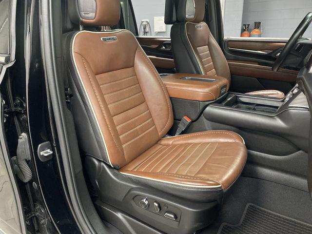 Photo of 2023 Onyx Black GMC Yukon XL