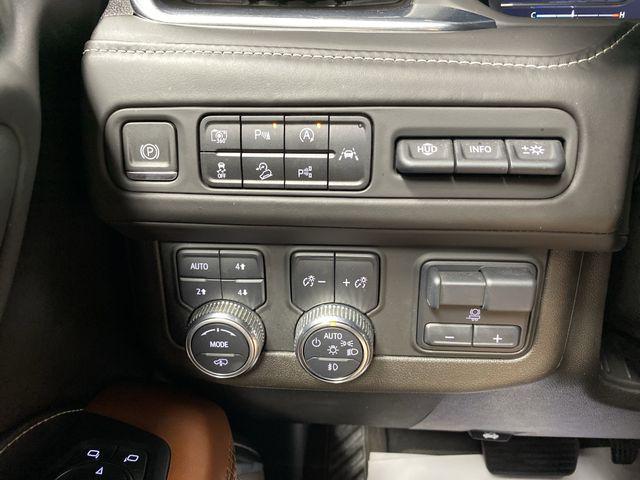 Photo of 2023 Onyx Black GMC Yukon XL