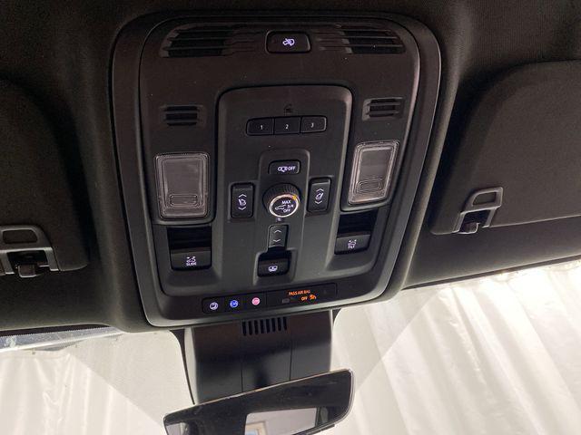 Photo of 2023 Onyx Black GMC Yukon XL