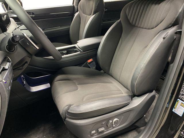 Photo of 2025 Abyss Black Hyundai PALISADE
