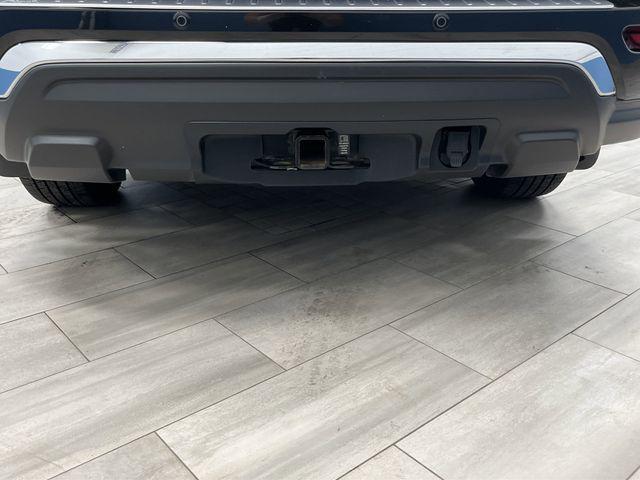 Photo of 2020 Magnetic Black Pearl Nissan Pathfinder