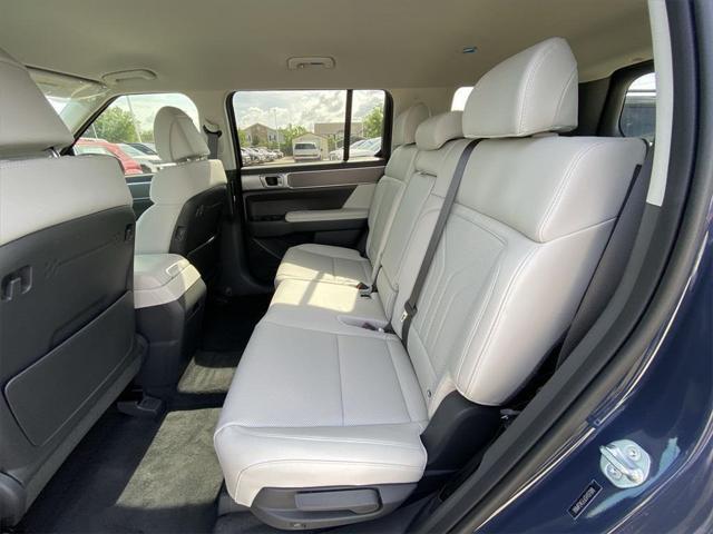 Photo of 2025 Atlantis Blue Hyundai SANTA FE