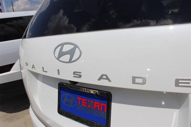 Photo of 2026 Creamy White Pearl Hyundai PALISADE