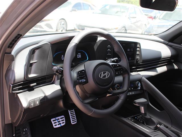 Photo of 2025 Ecotronic Gray Hyundai ELANTRA