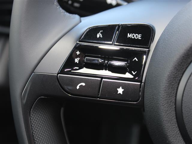 Photo of 2025 Fluid Metal Hyundai ELANTRA
