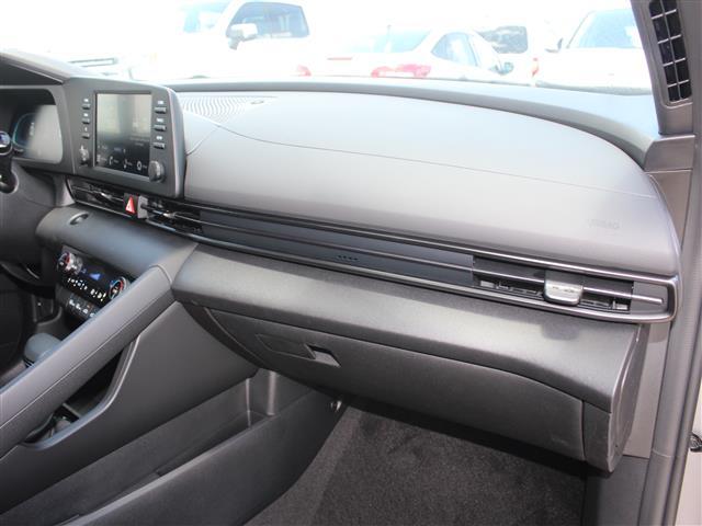 Photo of 2025 Fluid Metal Hyundai ELANTRA