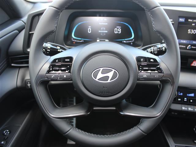 Photo of 2025 Fluid Metal Hyundai ELANTRA