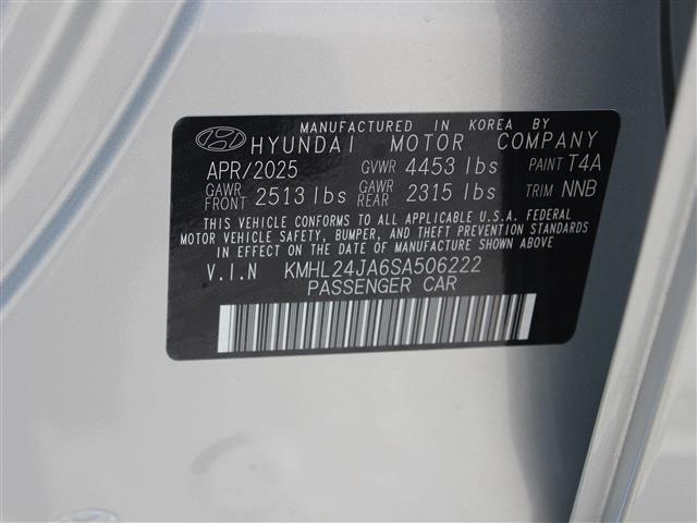 Photo of 2025 Aero Silver Hyundai SONATA