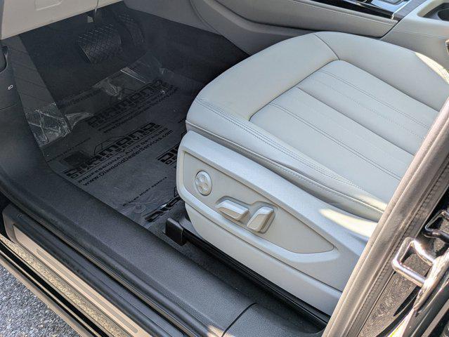 Photo of 2025 Mythos Black Metal Audi Q5