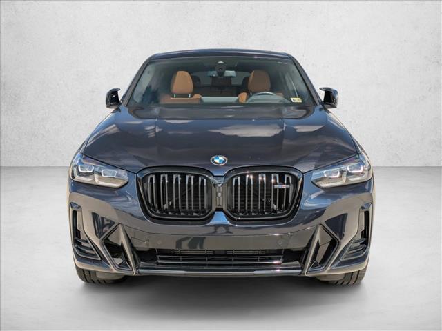Photo of 2024 Carbon Black Metallic BMW X4