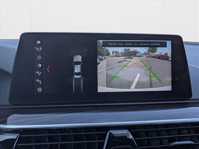 Photo of 2018 Glacier Silver Metallic BMW 530