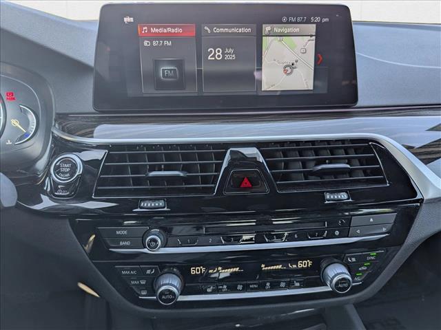 Photo of 2018 Glacier Silver Metallic BMW 530