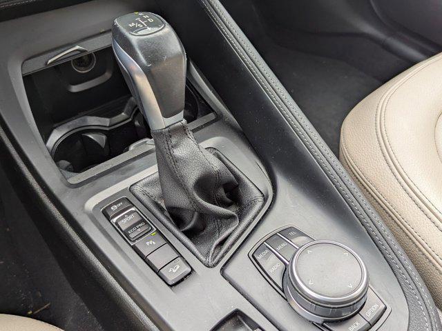 Photo of 2017 Alpine White [Whit BMW X1