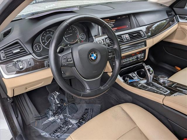 Photo of 2016 Alpine White BMW 528
