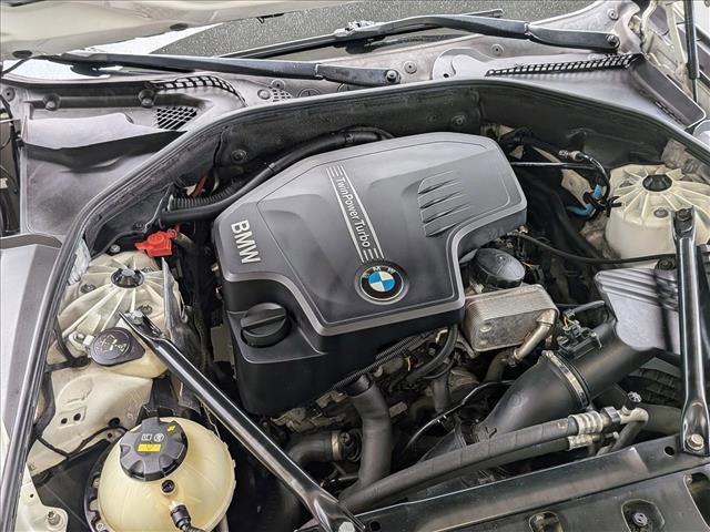 Photo of 2016 Alpine White BMW 528