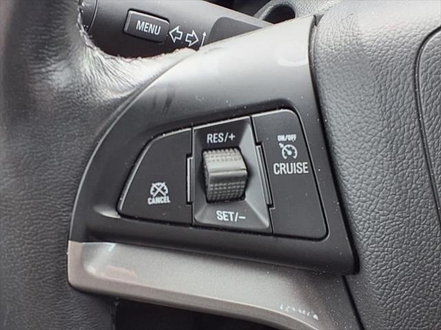 Photo of 2022 Summit White Chevrolet Trax